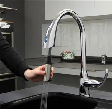 Inteligentní digitální senzorový faucet